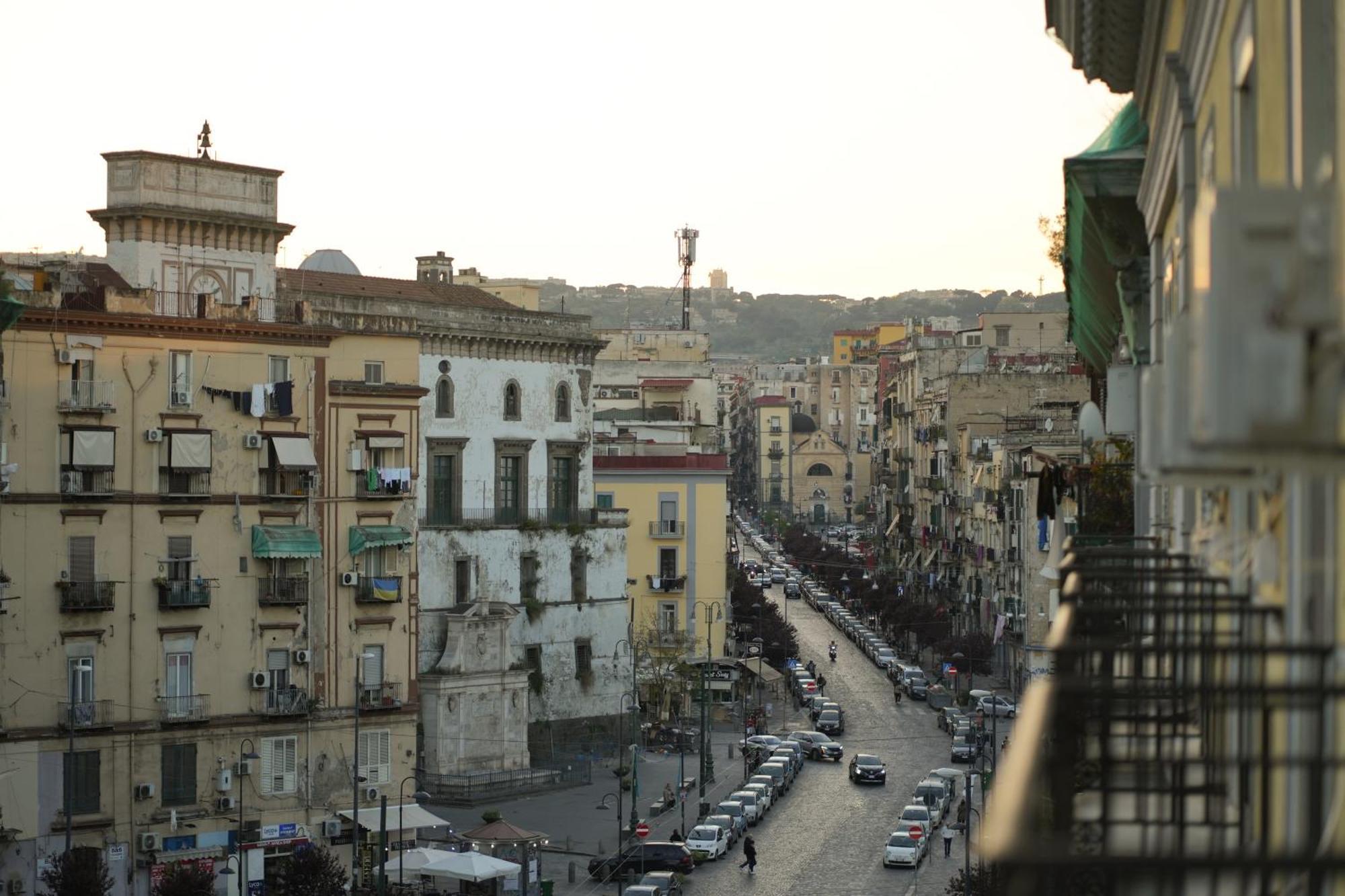 Enjoy Napoli - Exclusive Apartment Luaran gambar