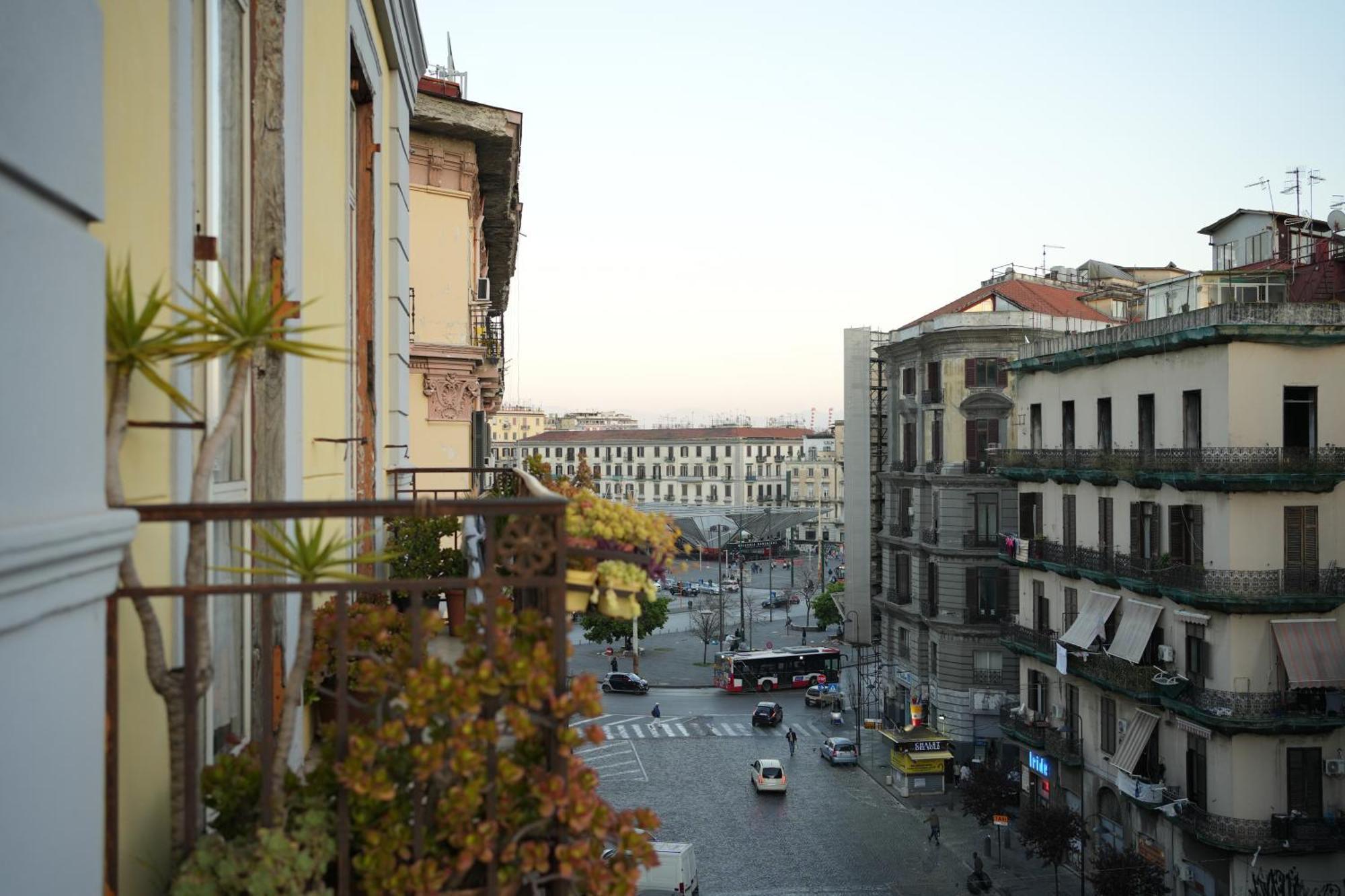 Enjoy Napoli - Exclusive Apartment Luaran gambar